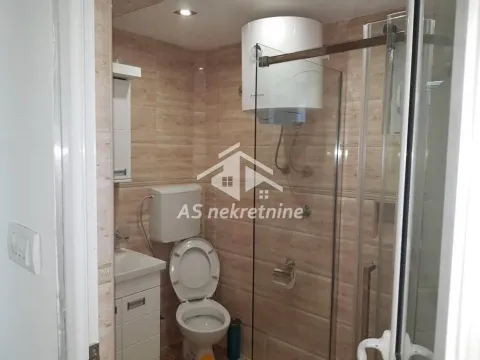 Rent, two bedroom apartment, 50m², Stari Grad, Beograd - image 19