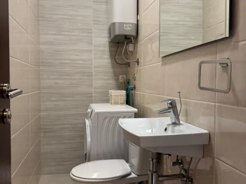 Izdavanje, dvosoban stan, 90m², Preko Morače, Podgorica - image 4