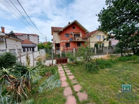 Prodaja, kuća, 42m², Aqua park, Jagodina - image 2