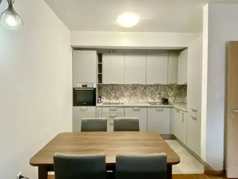 Izdavanje, dvosoban stan, 70m², Master Kvart, Podgorica - image 5