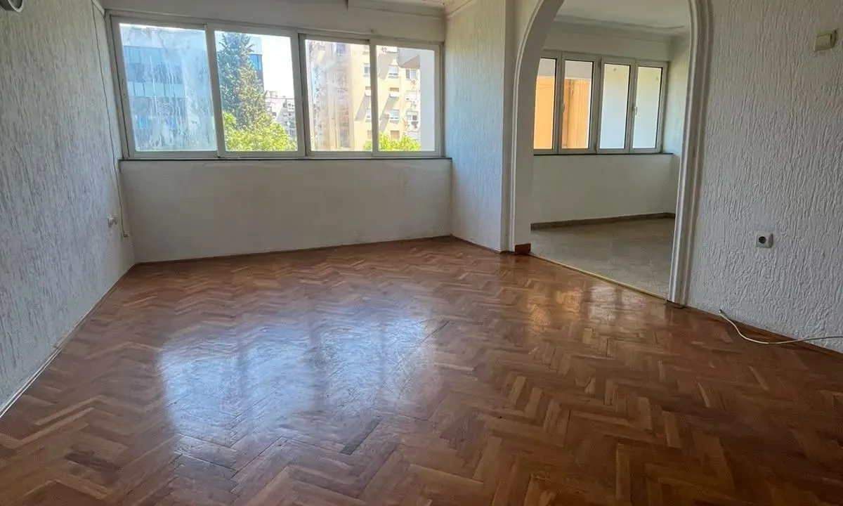 Sale, one bedroom apartment, 71m², Pejton, Podgorica