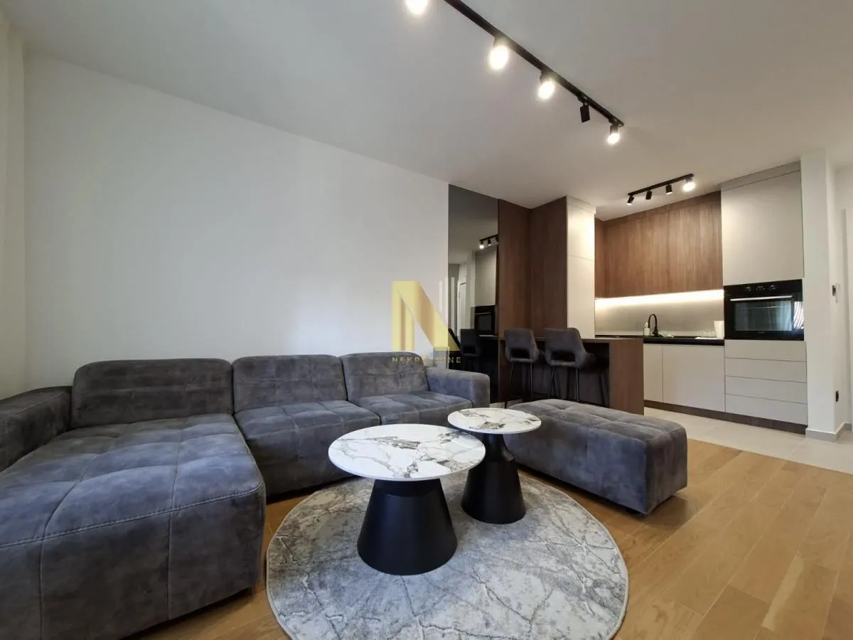 Izdavanje, dvosoban stan, 44m², Telep, Novi Sad Sve Podlokacije