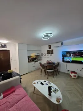 Prodaja, trosoban stan, 63m², Višnjička Banja, Palilula Sve Podlokacije - image 2