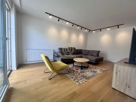 Rent, two bedroom apartment, 60m², Stari Grad, Beograd - image 2