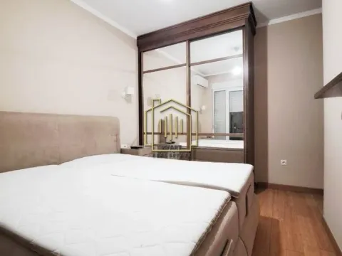 Izdavanje, dvosoban stan, 72m², Pobrežje, Podgorica - image 11