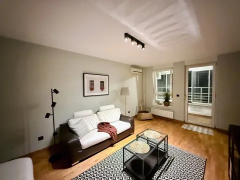 Izdavanje, dvosoban stan, 62m², Belvil, Beograd - image 12