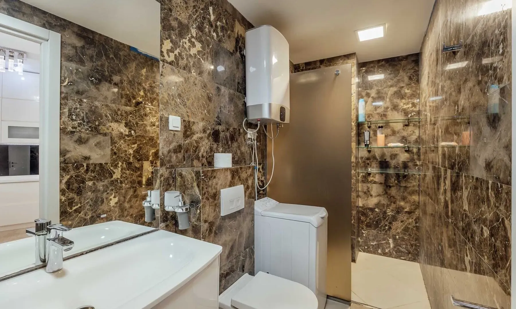 Prodaja, jednosoban stan, 63m², Tre Canne, Budva