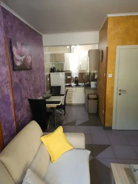 Rent, one bedroom apartment, 40m², Centar, Budva - image 13
