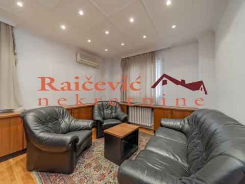 Izdavanje, poslovni prostor, 58m², Novi Beograd Sve Podlokacije, Beograd - image 10