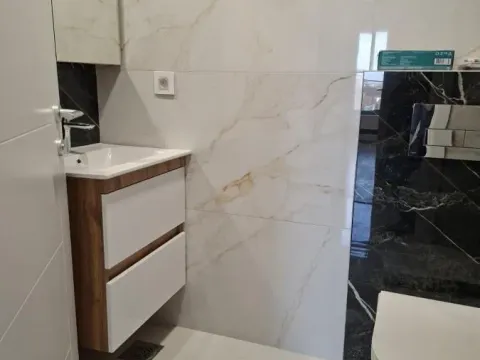 Prodaja, četvorosoban stan, 116m², Pančevo, Srbija - image 9