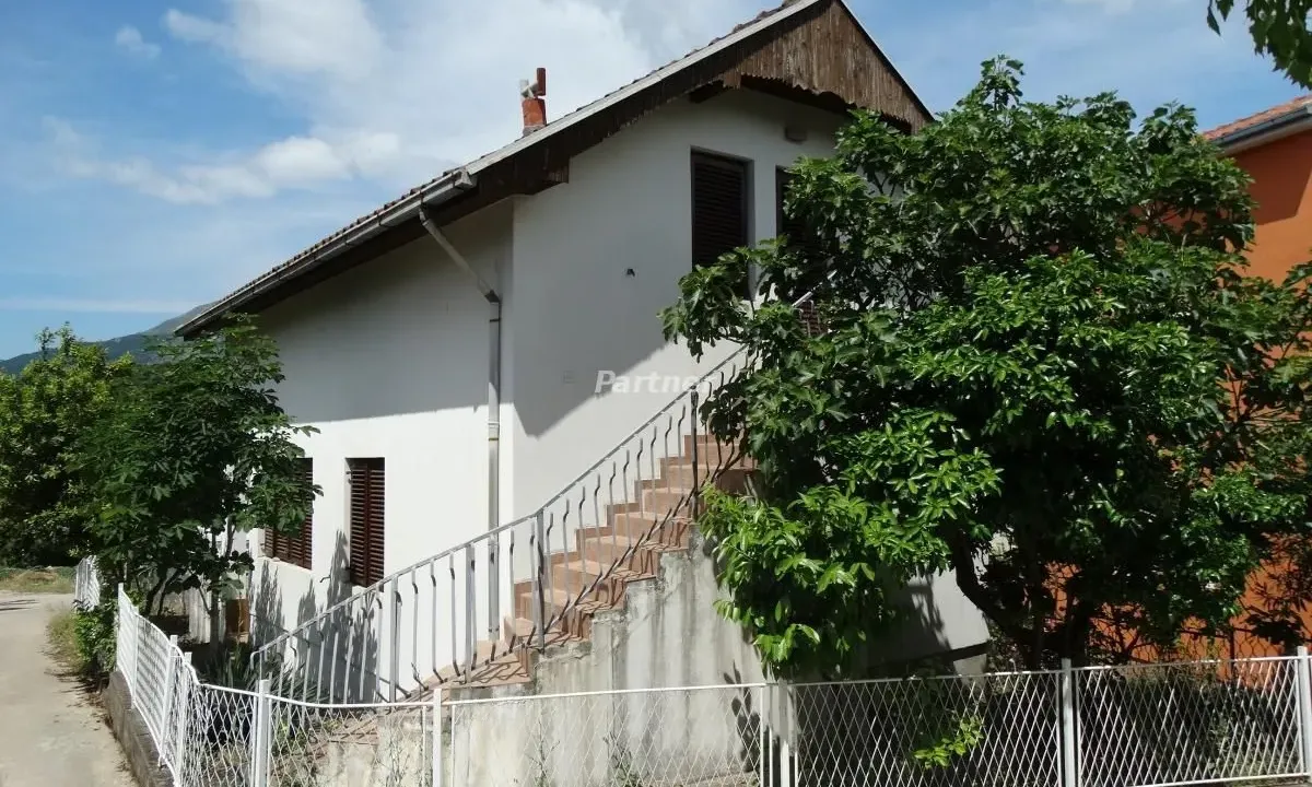 Prodaja, kuća, 96m², Utjeha, Bar