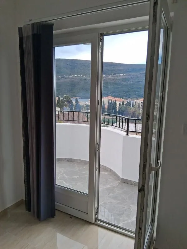 Prodaja, jednosoban stan, 44m², Kumbor, Herceg Novi