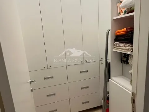 Prodaja, stan, 231m², Savski Venac, Beograd - image 12