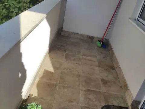 Izdavanje, dvosoban stan, 96m², Centar, Podgorica - image 18