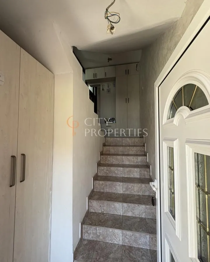 Prodaja, kuća, 178m², Stari Aerodrom, Podgorica
