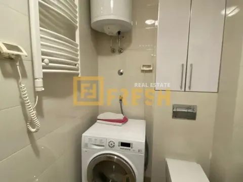 Prodaja, dvosoban stan, 66m², City Kvart, Podgorica - image 9