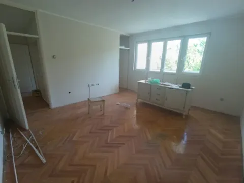 Prodaja, dvosoban stan, 88m², Centar, Podgorica - image 8