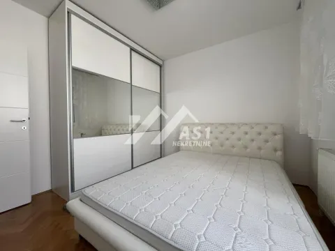Izdavanje, trosoban stan, 54m², Grbavica, Novi Sad Sve Podlokacije - image 5