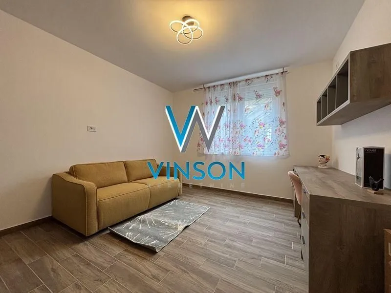 Rent, two bedroom apartment, 111m², Petrovaradin, Novi Sad