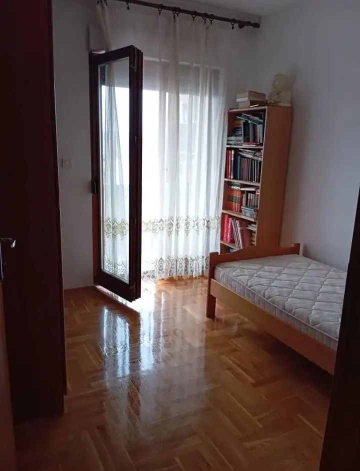 Prodaja, jednosoban stan, 40m², Stari Aerodrom, Podgorica