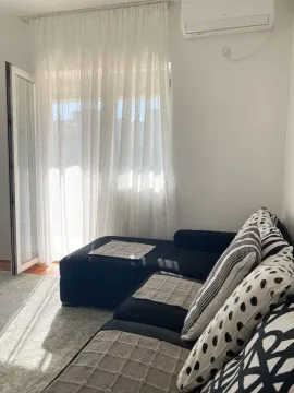 Rent, two bedroom apartment, 66m², Stari Aerodrom, Podgorica - image 5