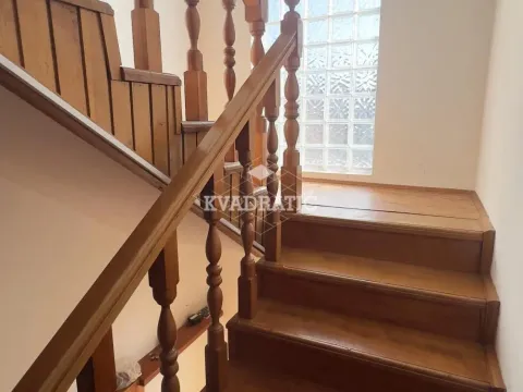 Prodaja, kuća, 209m², Arnajevo, Barajevo - image 16