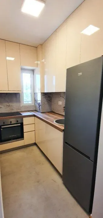 Izdavanje, jednosoban stan, 45m², Zabjelo, Podgorica