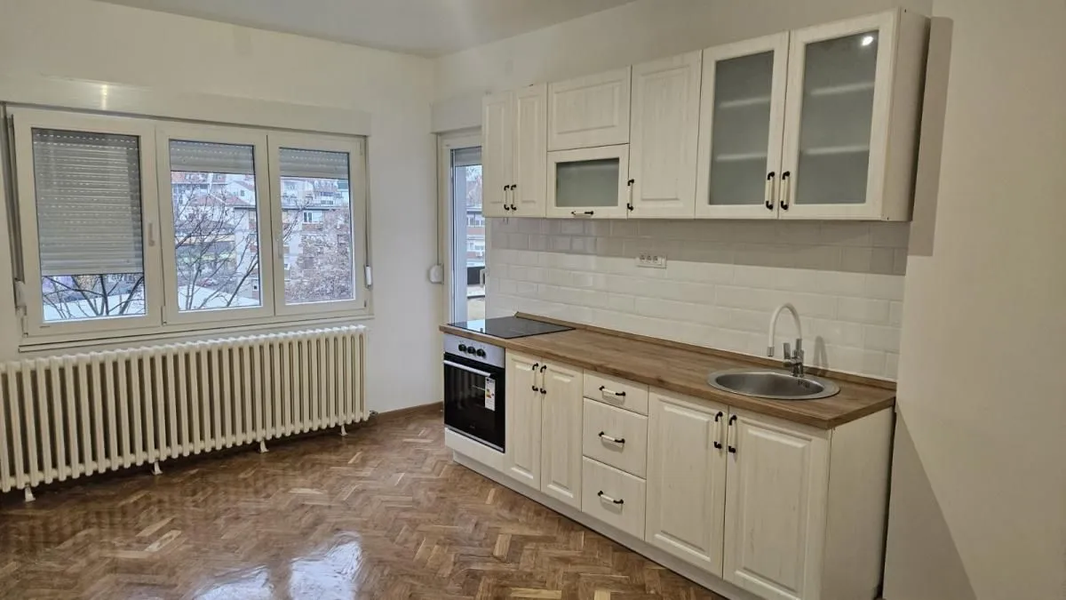 Prodaja, dvosoban stan, 59m², Banatić, Novi Sad Sve Podlokacije