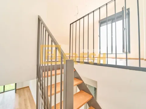 Prodaja, četvorosoban stan, 176m², Zabjelo, Podgorica - image 13