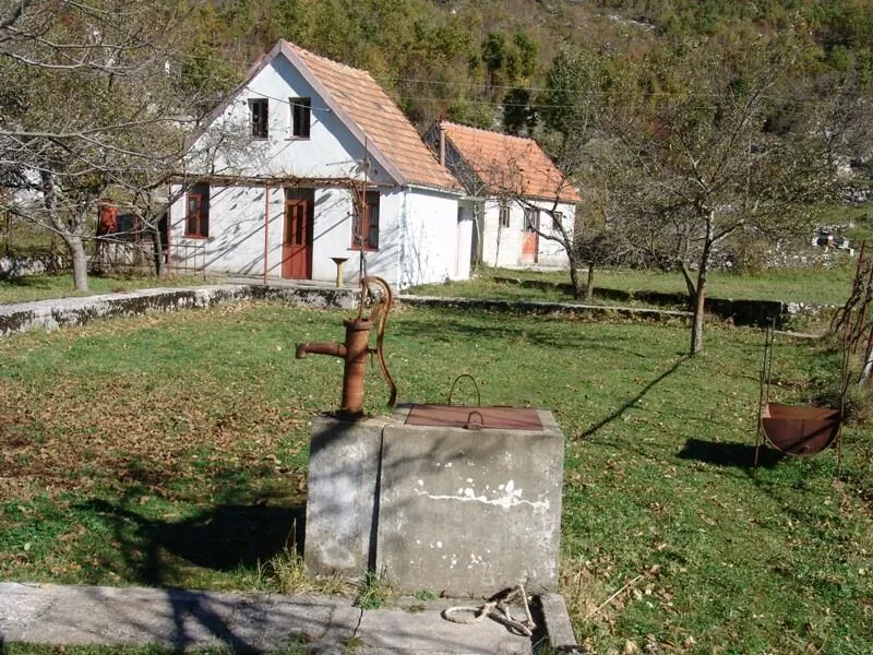 Prodaja, kuća, 123m², Cetinje, Crna Gora