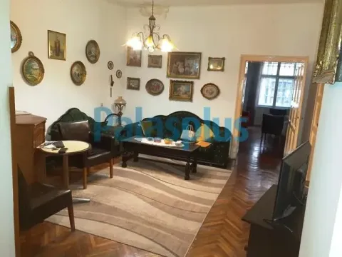 Prodaja, četvorosoban stan, 91m², Stari Grad, Beograd - image 2