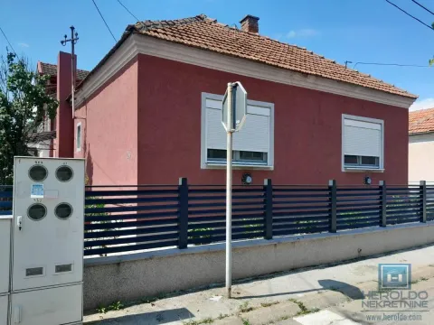 Prodaja, kuća, 240m², Tabane, Jagodina - image 36