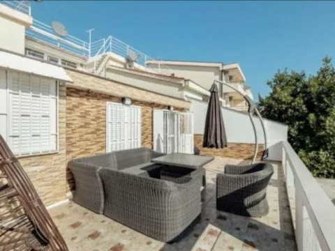 Prodaja, kuća, 180m², Savina, Herceg Novi - image 16