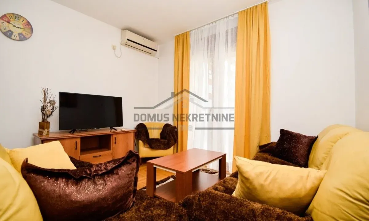 Rent, one bedroom apartment, 41m², Stari Aerodrom, Podgorica