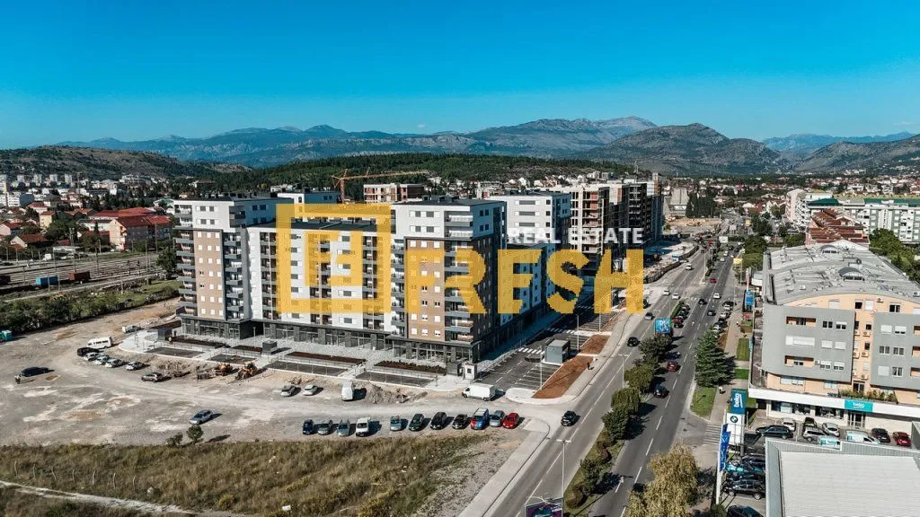 Rent, office space, 380m², Stari Aerodrom, Podgorica