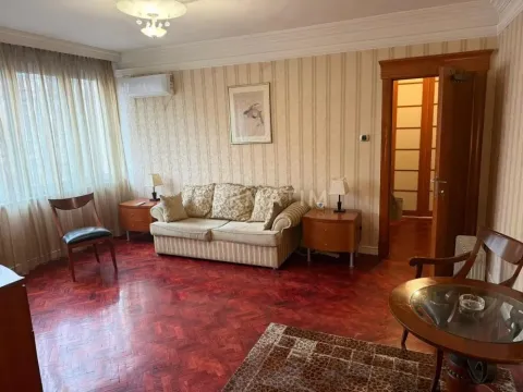 Stan in Klinički Centar