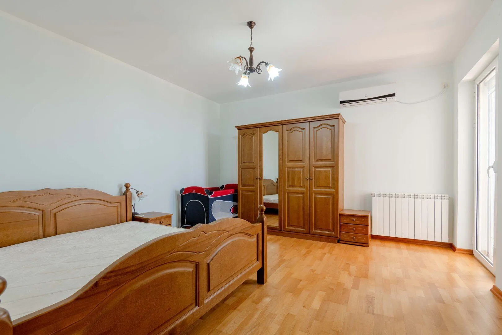 Prodaja, kuća, 400m², Dobre Vode, Bar