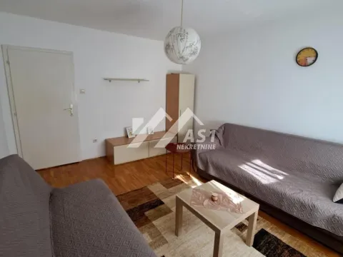 Izdavanje, jednosoban stan, 34m², Salajka, Novi Sad Sve Podlokacije - image 4