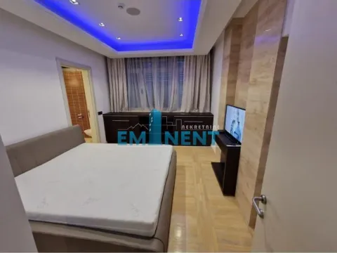 Rent, three bedroom apartment, 148m², Savski Venac, Beograd - image 8