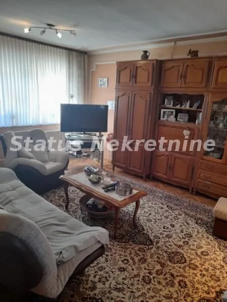 Prodaja, kuća, 194m², Šid, Srbija