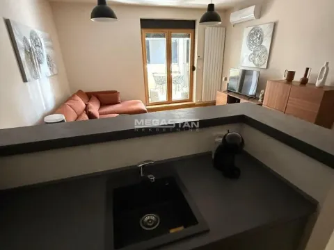 Prodaja, dvosoban stan, 70m², Savski Venac, Beograd - image 3