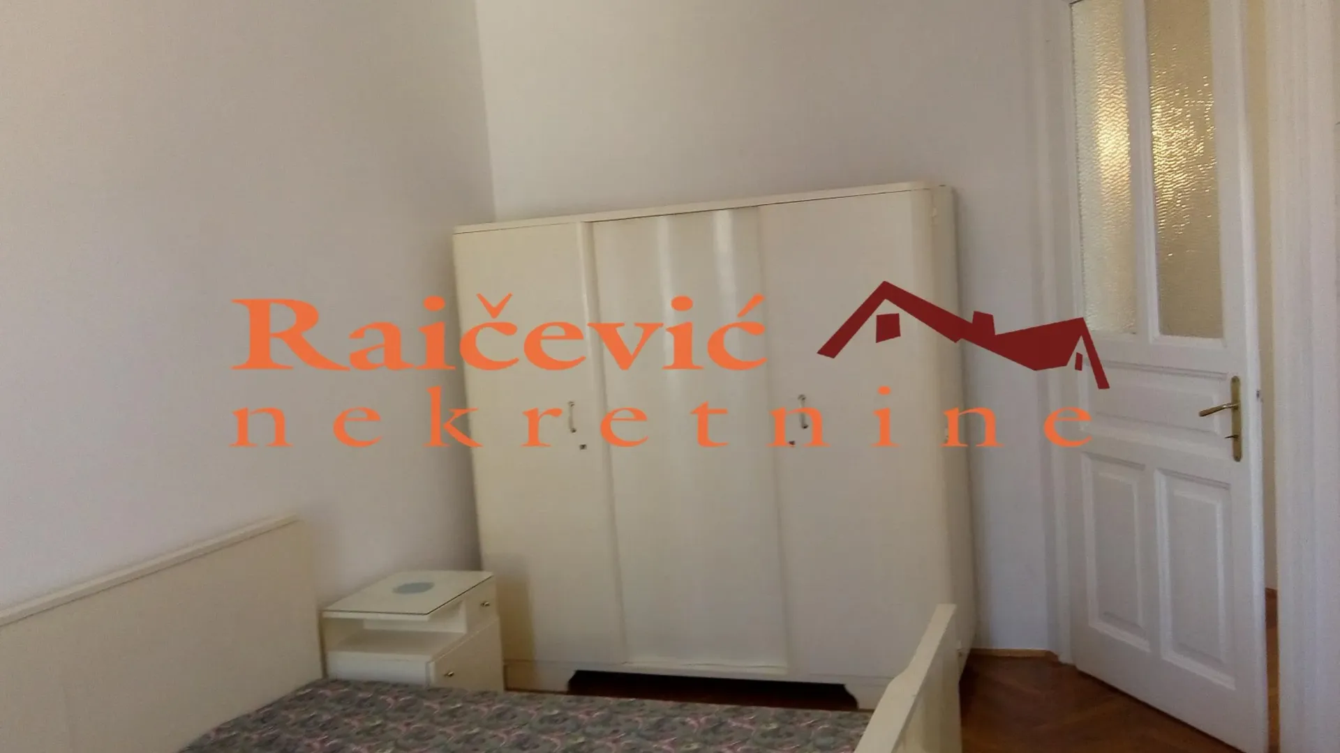 Sale, four bedroom apartment, 100m², Raška, Srbija