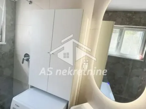 Izdavanje, stan, 55m², Tašmajdan, Palilula Sve Podlokacije - image 14