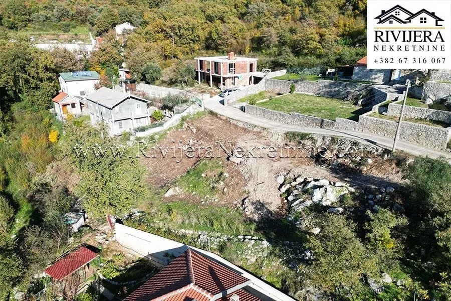 Prodaja, plac, 960m², Nalježići, Kotor