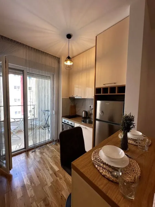 Rent, one bedroom apartment, 37m², Bečići, Budva