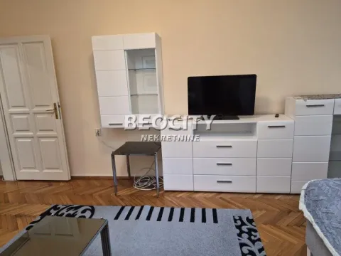 Izdavanje, stan, 45m², Knez Mihajlova Centar, Centar Sve Podlokacije - image 4