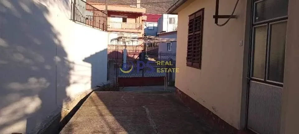 Sale, house, 100m², Bar, Crna Gora