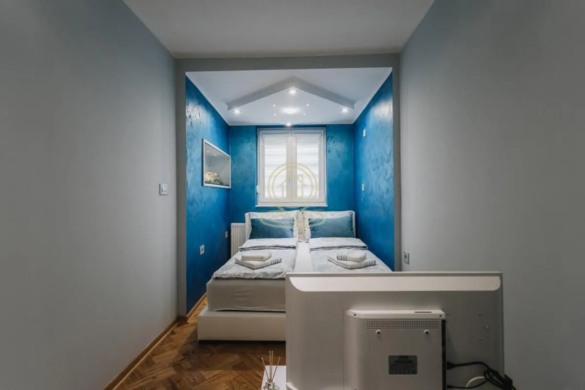 Prodaja, jednosoban stan, 38m², Centar, Novi Sad