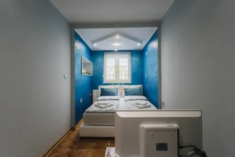 Prodaja, jednosoban stan, 38m², Centar, Novi Sad - image 13