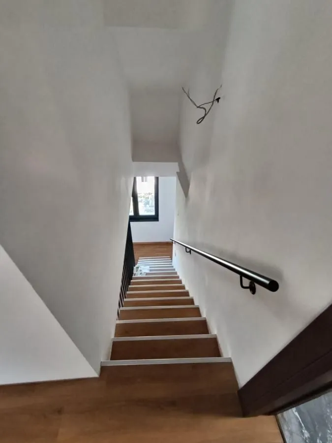 Prodaja, četvorosoban stan, 94m², Cara Dušana, Novi Sad Sve Podlokacije